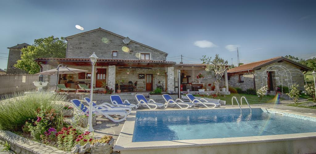 Vila Vesna Grožnjan Екстериор снимка